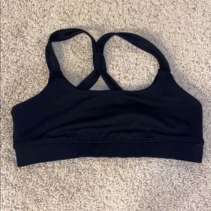 sports bra